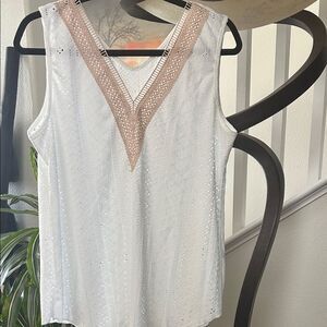 Elegant White and Tan Women's Top